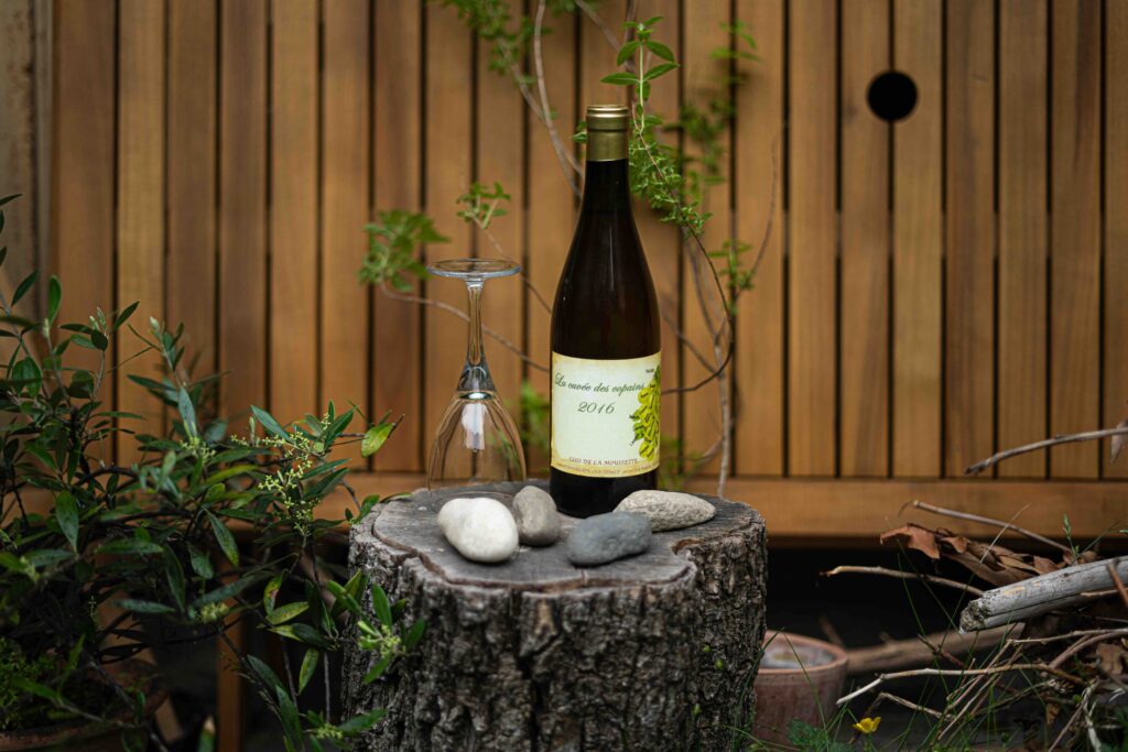 Bouteille de vin blanc Saint Pourçain